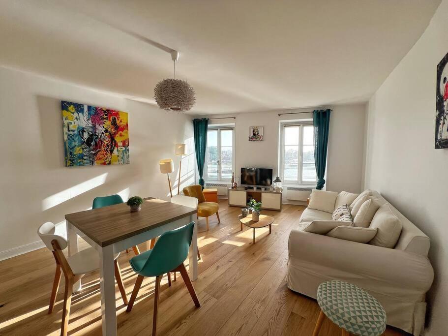 Le Bellevue - Vieux Port Leilighet La Rochelle  Eksteriør bilde